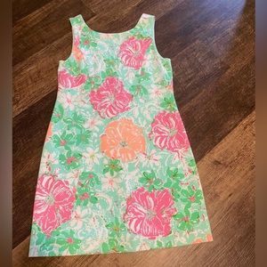Fun Lilly dress.